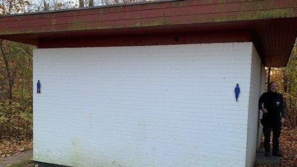 Offentlig toilet ved Brønderslevvej 61, Frederikshavn