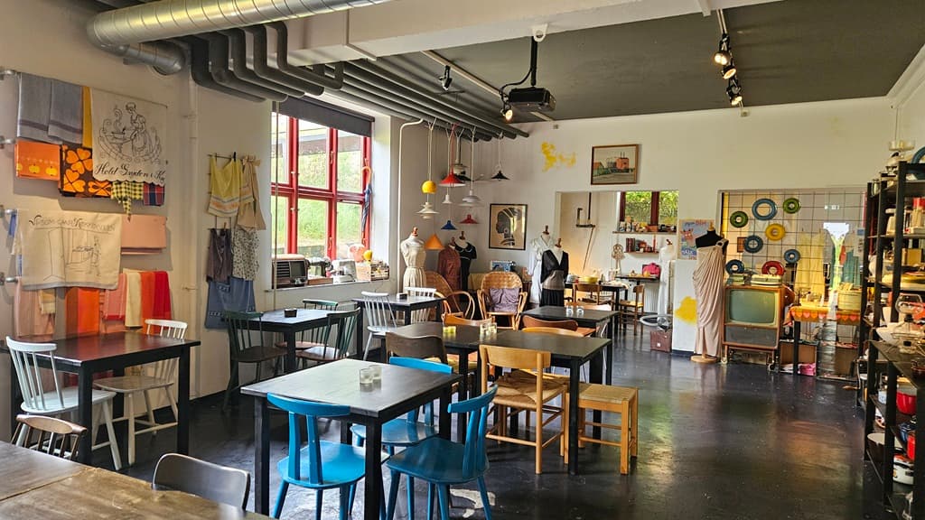 Cafe Farmor